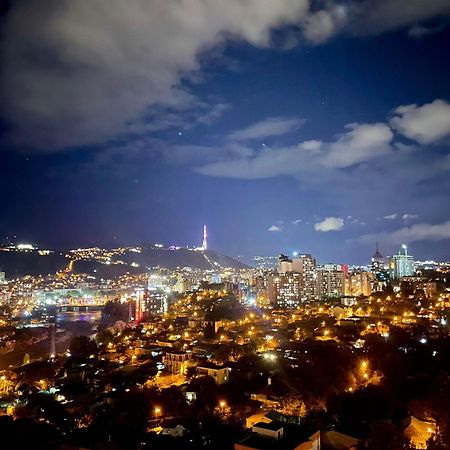 Cozy 1-Bedroom Unit In Tbilisi, With Amazing View Buitenkant foto