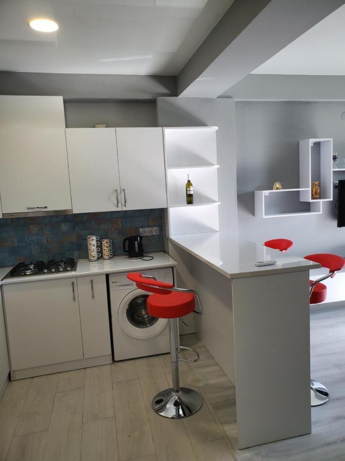 Cozy 1-Bedroom Unit In Tbilisi, With Amazing View Buitenkant foto