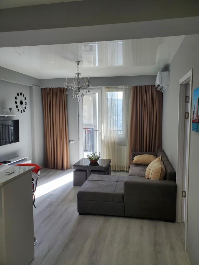 Cozy 1-Bedroom Unit In Tbilisi, With Amazing View Buitenkant foto